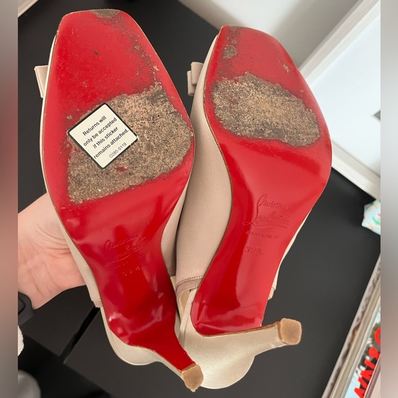 Louboutin Cassia Bow Slingbacks - Picture 5 of 11